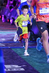 BIB: 3054, 4122
                            <button type="button" onclick="openModal(26227201)" class="btn btn-primary btn-sm float-right btn-popup" data-toggle="modal" data-target=".modal-high-quality">
                        <i class="fas fa-shopping-cart"></i> Add to Cart
                    </button>
                                            <button type="button" onclick="isThisMe(26227201, true)" class="btn btn-success btn-sm float-right btn-popup btn-isme hidden" data-toggle="tooltip" data-placement="bottom" title="นี่คือรูปของคุณใช่ไหม คลิกที่นี่เพื่อเอาเข้าอัลบั้ม">
                        <i class="fas fa-plus"></i> Add to album
                    </button>
                    <button type="button" onclick="isThisMe(26227201, false)" class="btn btn-warning btn-sm float-right btn-popup btn-isnotme hidden">
                        <i class="fas fa-ban"></i> Remove from album
                    </button>